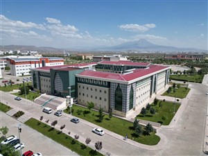 Aksaray Üniversitesi - Rektörlük Binası